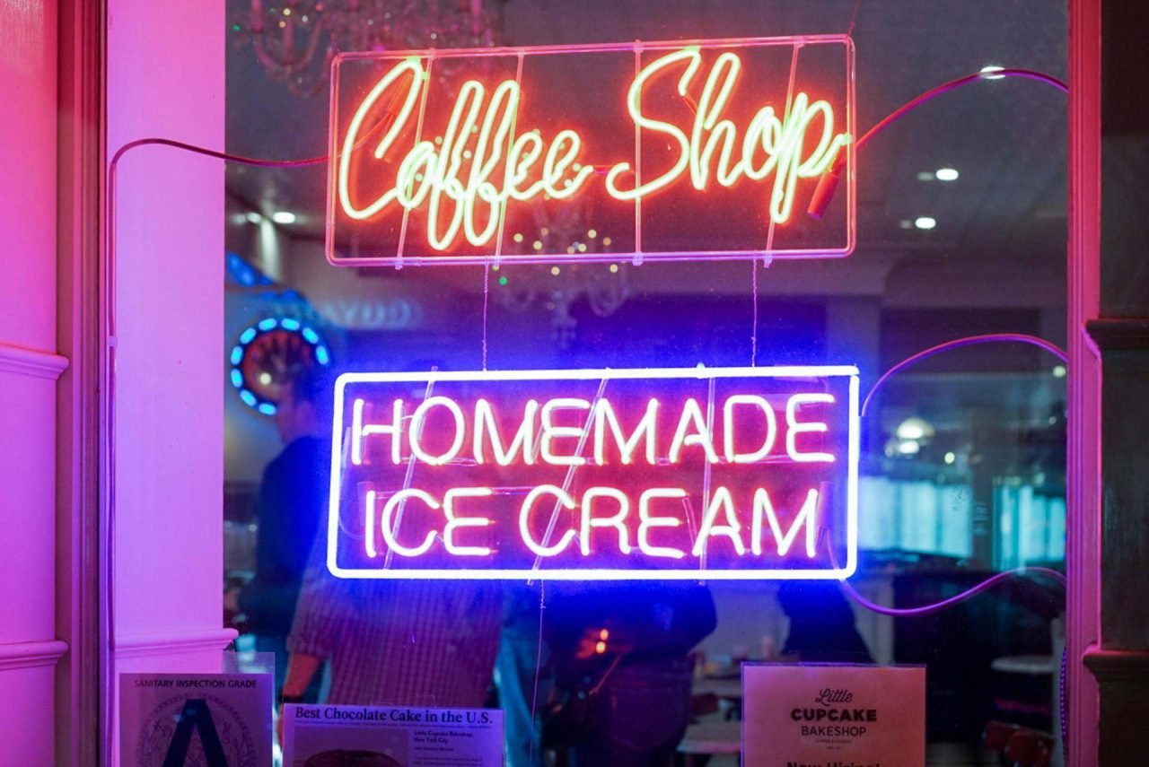 How a Well-Designed Business Sign Can Boost Sales